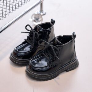 Elegancia ankle boat